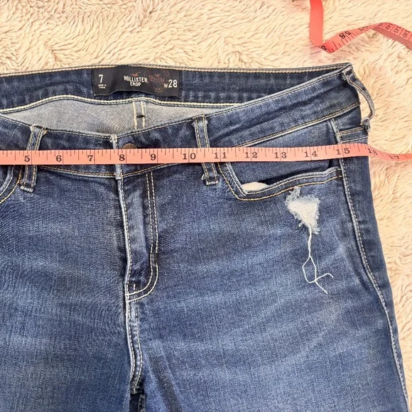Hollister Cropped Jeans - Picture 4 of 4